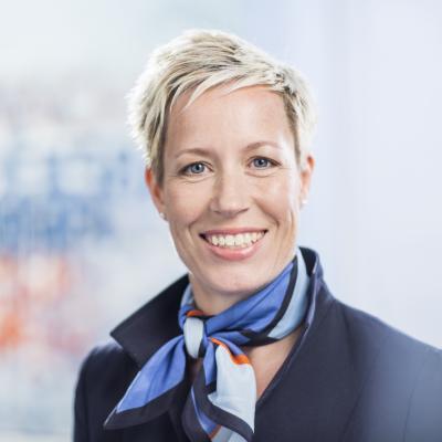 Berliner Volksbank e. G. Geschäftskundenbetreuung | Ansprechpartner: Claudia Iwert Berliner Volksbank e. G. Geschäftskundenbetreuung | Ansprechpartner: Claudia Iwert