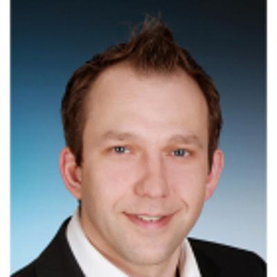 IN TOUCH BERLIN LOKALMARKETING | Ansprechpartner: Manuel Mang IN TOUCH BERLIN LOKALMARKETING | Ansprechpartner: Manuel Mang
