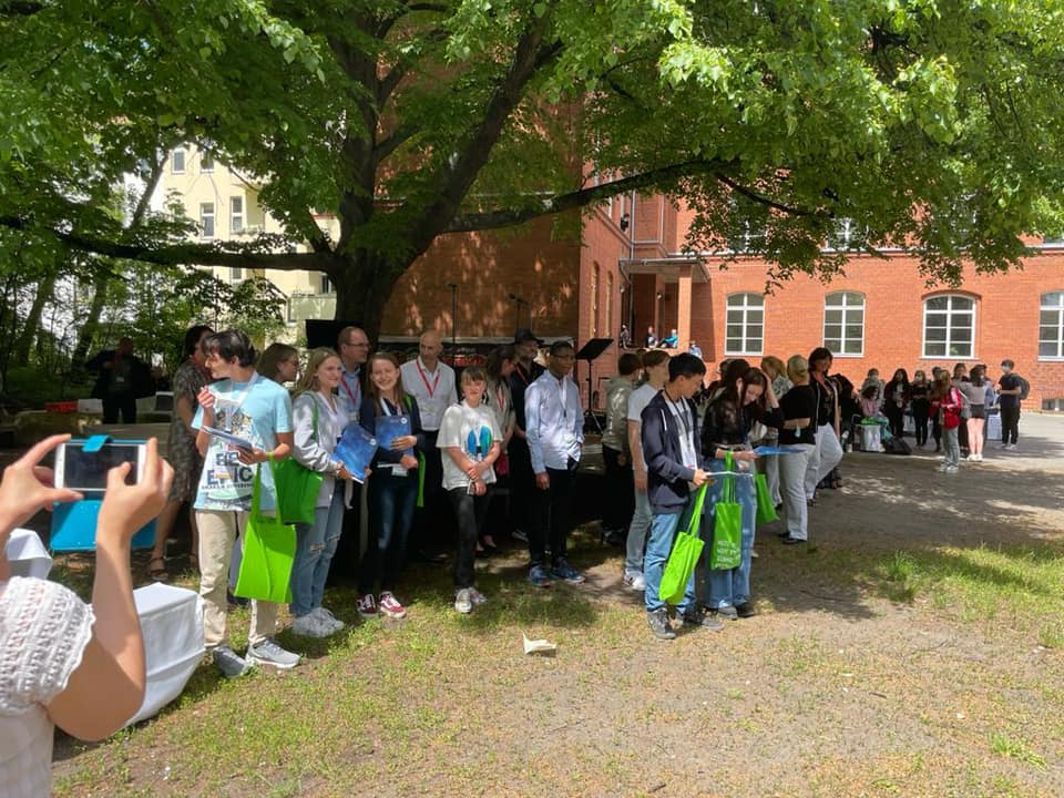 Wirtschaftskreis Berlin Pankow vergibt zum 10. Mal Stipendien an Schüler*innen der Heinz-Brandt-Schule